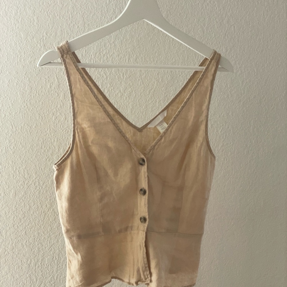 H&M tan linen blend button-up vest top